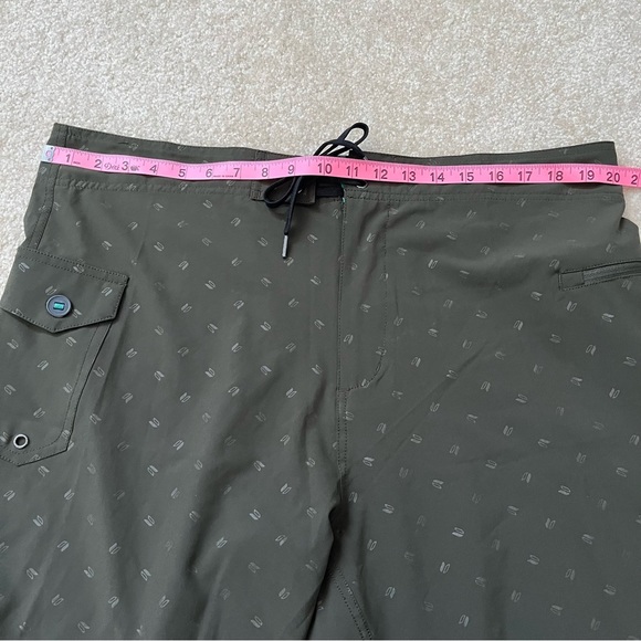 Linksoul Shorts Mens 38 Green Logo Board Shorts Swimming Ocean Beach Outdoor - Picture 6 of 9